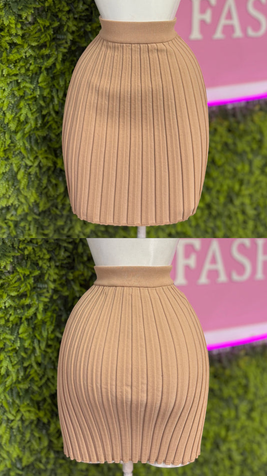 Woven Pleated Skirt