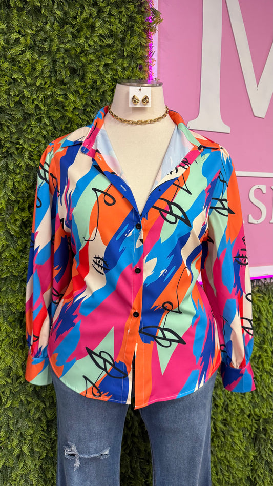 Graphic Button Up Top (Curvy)