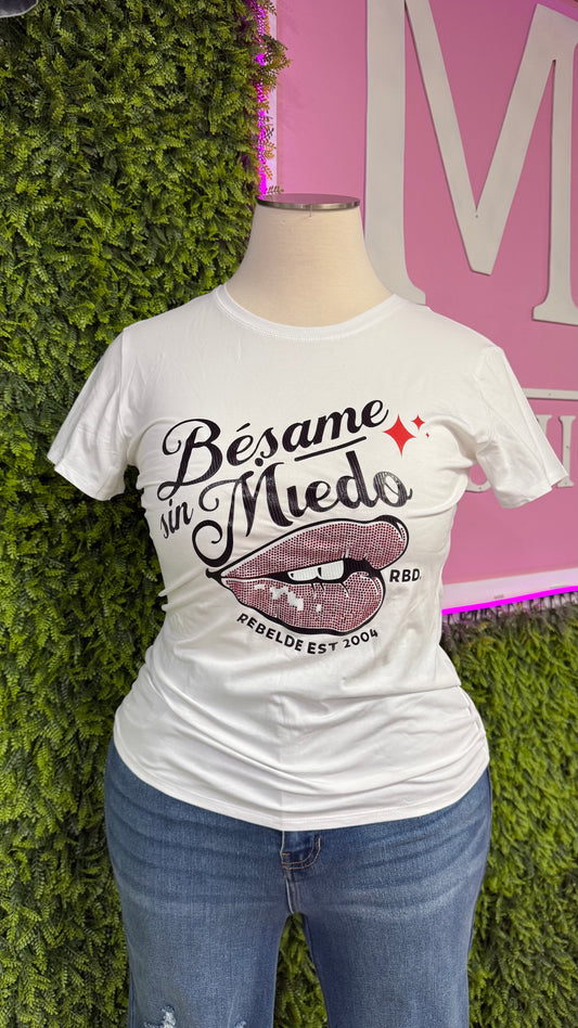 White Graphic Top (Curvy)