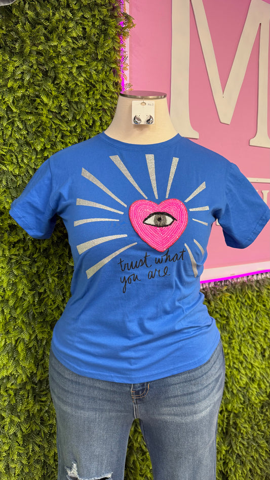Blue Graphic Top (Curvy)
