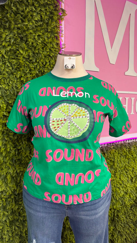 Green Graphic Top (Curvy)